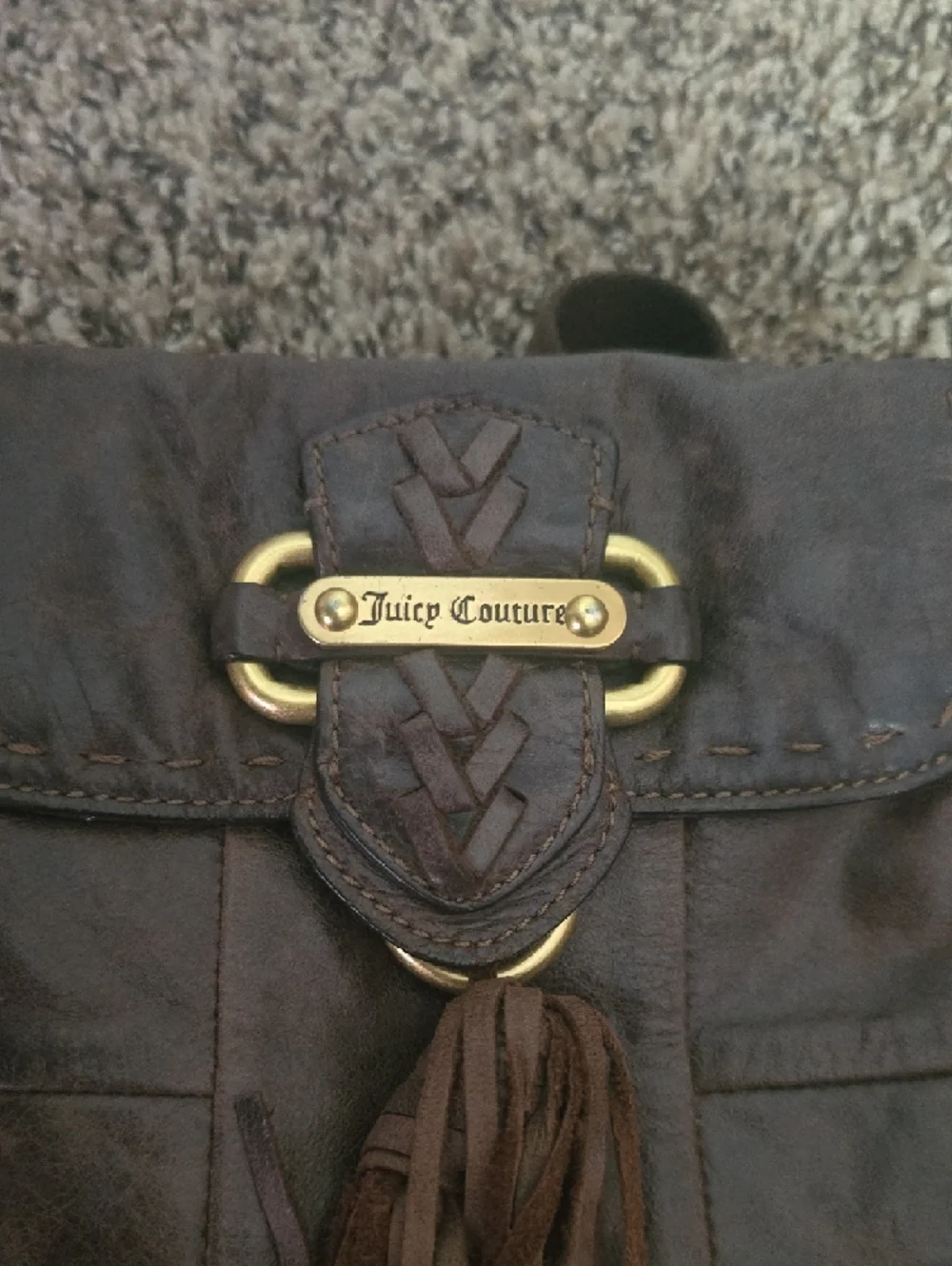 Juicy Couture Vintage Dark Brown Leather W/ Gold Hardware Crossbody Bag (EUC)✨️
